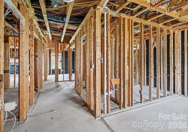 3rd image of 10411 Pickerel Ln, Charlotte, NC 28213 | MLS# 4399845