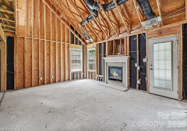 5th image of 10411 Pickerel Ln, Charlotte, NC 28213 | MLS# 4399845