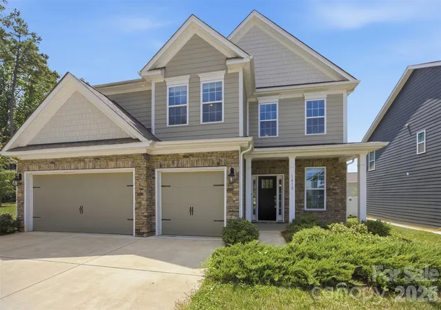 Photo 1 of Single family home for sale at 1410 Emma Ln, Clover, SC 29710 | MLS# 4399849 | Listing updated on 2026-09-20