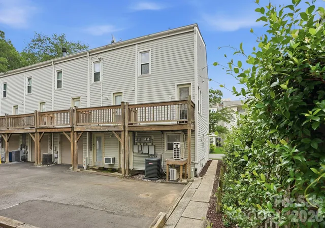 Photo 29 of Condo for sale at 721 N Poplar St #1, Charlotte, NC 28202 | MLS# 4399856 | Listing updated on 2026-08-14