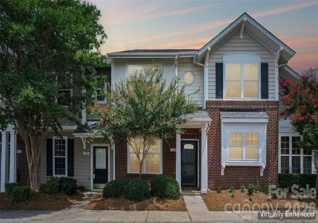 3rd image of 302 Tinderbox Ln, Fort Mill, SC 29708 | MLS# 4399863