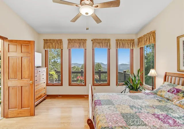 Photo 3 of Single family home for sale at 112 Windy Gap Rd, Asheville, NC 28804 | MLS# 4399896 | Listing updated on 2026-09-30