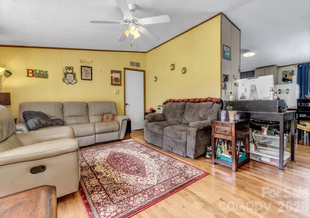 4th image of 147 High Valley Estates Dr, Alexander, NC 28701 | MLS# 4399897