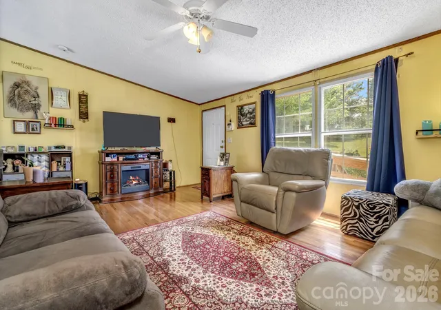 5th image of 147 High Valley Estates Dr, Alexander, NC 28701 | MLS# 4399897