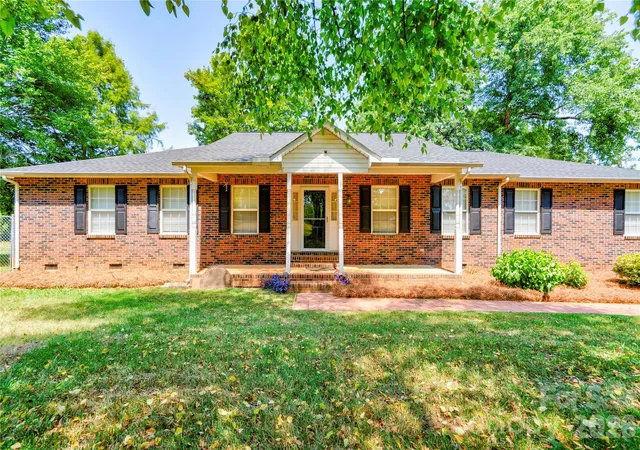 1st image of 5573 Lennox Dr, Kings Mountain, NC 28086 | MLS# 4399898