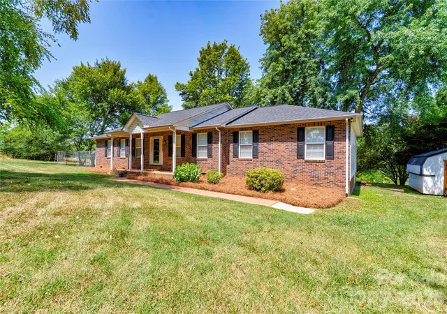 3rd image of 5573 Lennox Dr, Kings Mountain, NC 28086 | MLS# 4399898