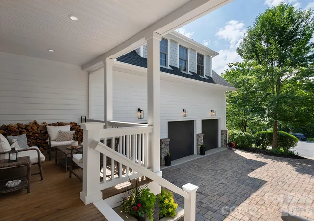 3rd image of 1910 Bearberry Ln, Asheville, NC 28803 | MLS# 4399929