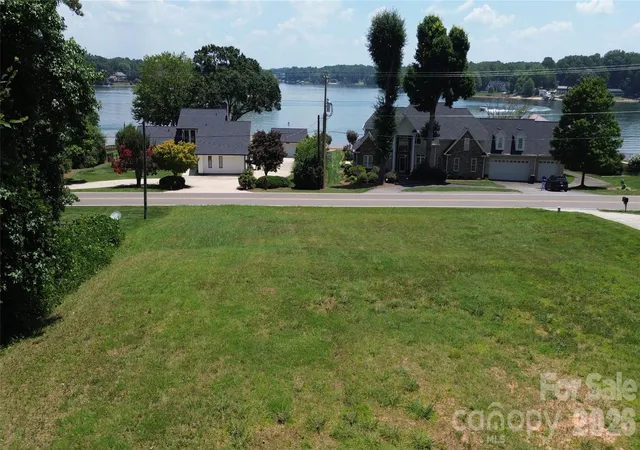 5th image of 182 Wilson Lake Rd, Mooresville, NC 28117 | MLS# 4399955