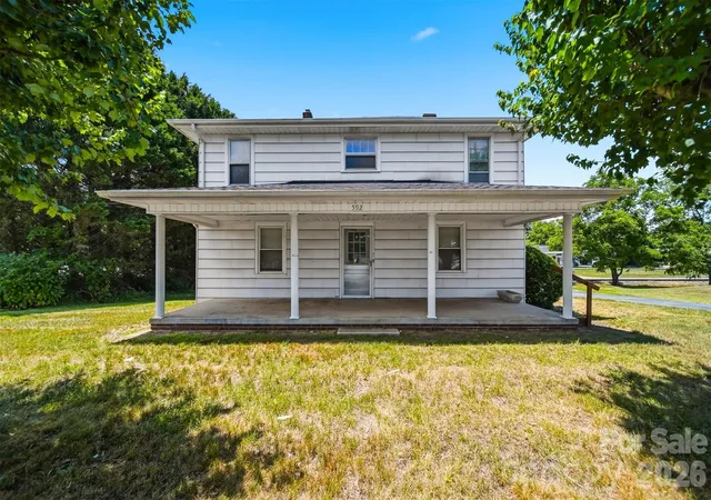Homes for sale in Hudson, NC | 592 Main St, Hudson, NC 28638 | MLS# 4399979