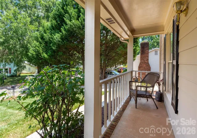 Photo 3 of Single family home for sale at 9112 Winter Moss Ct, Charlotte, NC 28227 | MLS# 4399996 | Listing updated on 2026-07-07