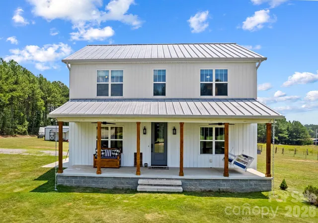 Photo 2 of Single family home for sale at 2191 Buffalo Shls Rd, Statesville, NC 28677 | MLS# 4400006 | Listing updated on 2026-08-03