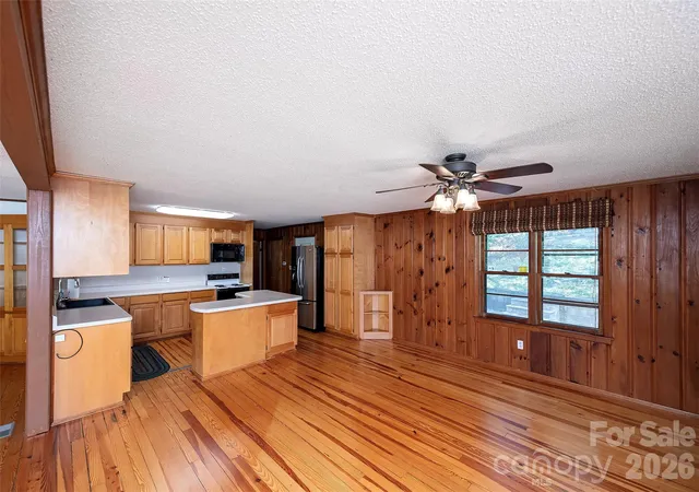 Homes for sale in Charlotte, NC | 15722 Rhinehill Rd, Charlotte, NC 28278 | MLS# 4400018