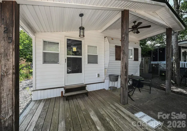 Photo 3 of Single family home for sale at 125 Hollywood Trl, Mount Gilead, NC 27306 | MLS# 4400024 | Listing updated on 2026-07-04