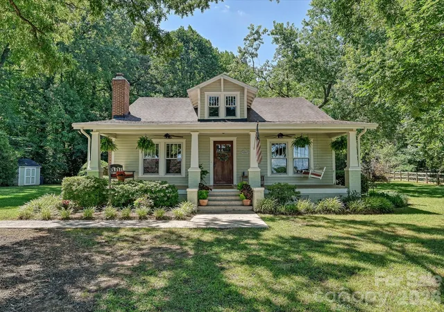 1st image of 3514 Kelly Rd, Charlotte, NC 28216 | MLS# 4400030