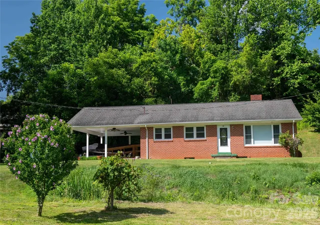 3rd image of 40 Double Island Rd, Burnsville, NC 28714 | MLS# 4400038