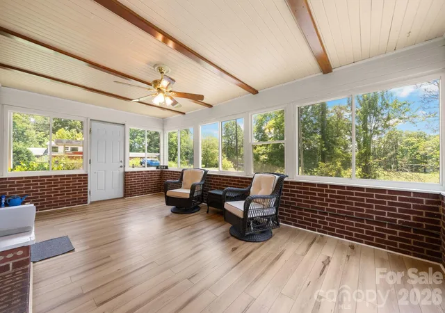 Photo 5 of Single family home for sale at 6264 US 221 Hwy S, Marion, NC 28752 | MLS# 4400052 | Listing updated on 2026-08-31