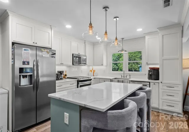 Photo 4 of Single family home for sale at 4558 Titman Rd, Gastonia, NC 28056 | MLS# 4400061 | Listing updated on 2026-08-29