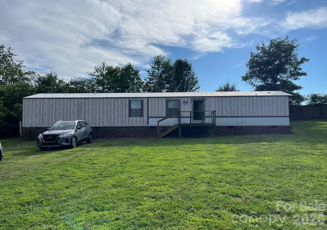 Homes for sale in Statesville, NC | 118 Country View Rd, Statesville, NC 28625 | MLS# 4400066
