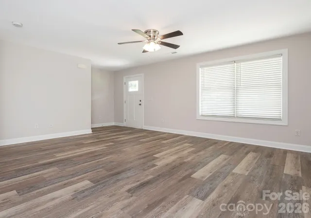 4th image of 28 B Willowbrook Dr Nw, Concord, NC 28027 | MLS# 4400084