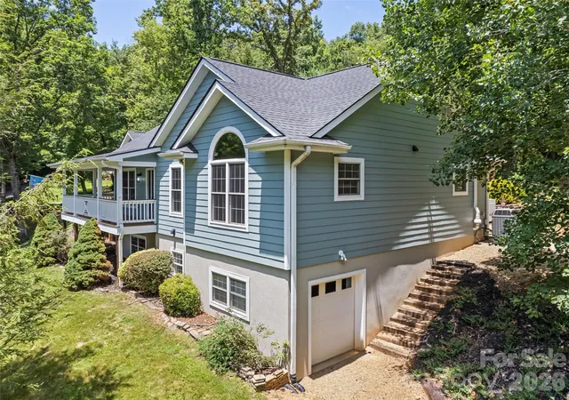 Homes for sale in Canton, NC | 4 Leisure Wood Dr, Canton, NC 28716 | MLS# 4400086