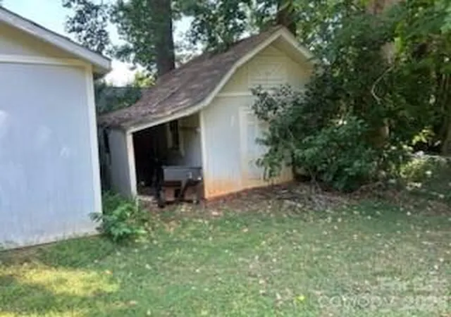 28th image of 1164 Leigh Cir #11, Charlotte, NC 28216 | MLS# 4400093