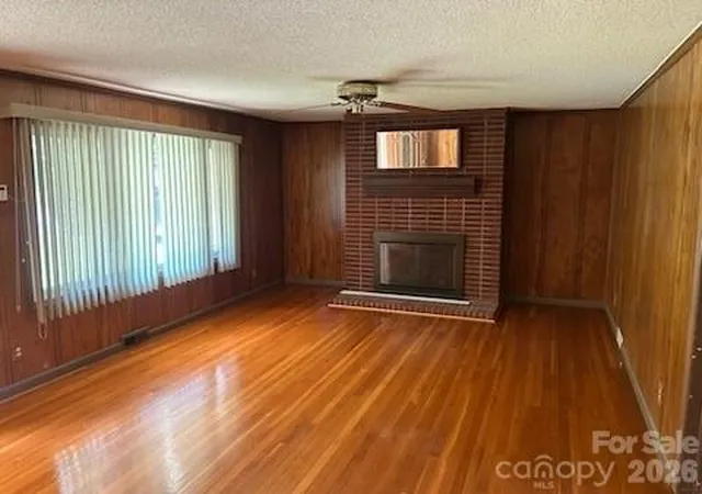 3rd image of 1164 Leigh Cir #11, Charlotte, NC 28216 | MLS# 4400093