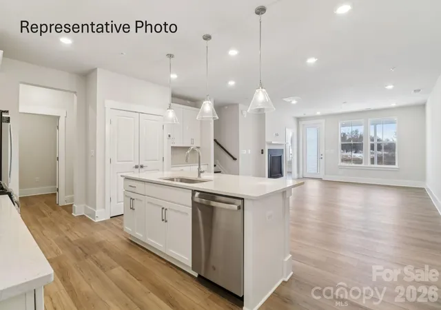 2nd image of 1433 Twin Leaf Rd, Fort Mill, SC 29715 | MLS# 4400175