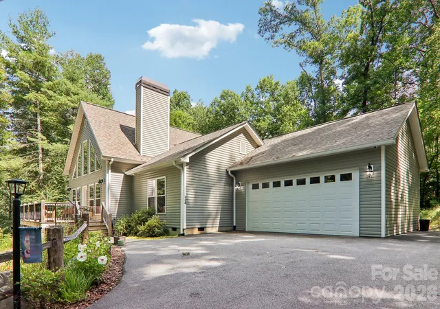 Homes for sale in Pisgah Forest, NC | 24 Caroline Ln, Pisgah Forest, NC 28768 | MLS# 4400205