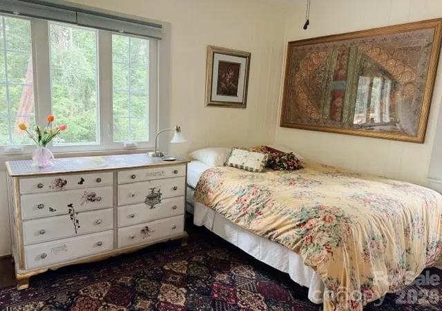 31st image of 23 Leatherwood Ln, Hendersonville, NC 28739 | MLS# 4400223