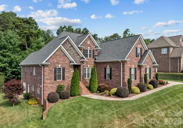 Photo 2 of Single family home for sale at 115 Orchard Farm Ln, Mooresville, NC 28117 | MLS# 4400248 | Listing updated on 2026-10-08