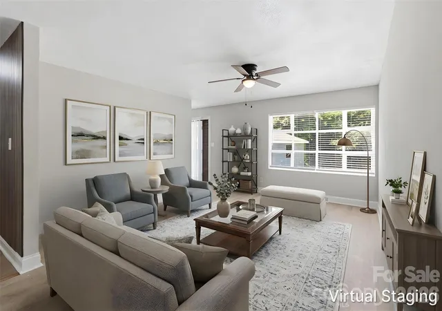 Photo 4 of Single family home for sale at 4800 Westridge Dr, Charlotte, NC 28208 | MLS# 4400257 | Listing updated on 2026-08-28