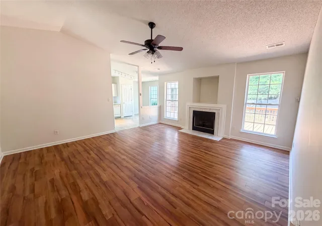 Homes for sale in Charlotte, NC | 6318 Whispering Brook Ct, Charlotte, NC 28216 | MLS# 4400278