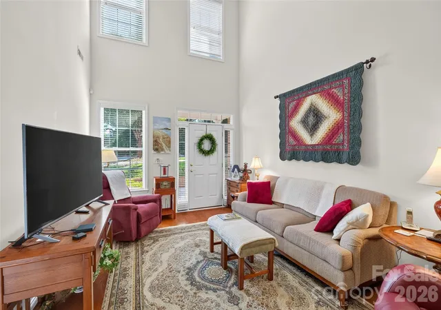 Homes for sale in Matthews, NC | 432 Park Square Pl, Matthews, NC 28105 | MLS# 4400280