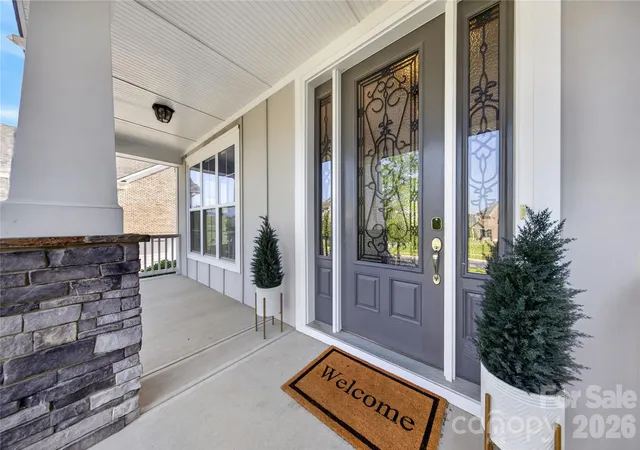 Photo 2 of Single family home for sale at 366 Hampton Trl Dr, Fort Mill, SC 29708 | MLS# 4400285 | Listing updated on 2026-09-17