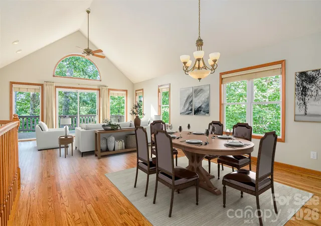 2nd image of 299 Carriage Summitt Wy, Hendersonville, NC 28791 | MLS# 4400297