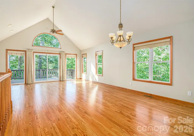 3rd image of 299 Carriage Summitt Wy, Hendersonville, NC 28791 | MLS# 4400297