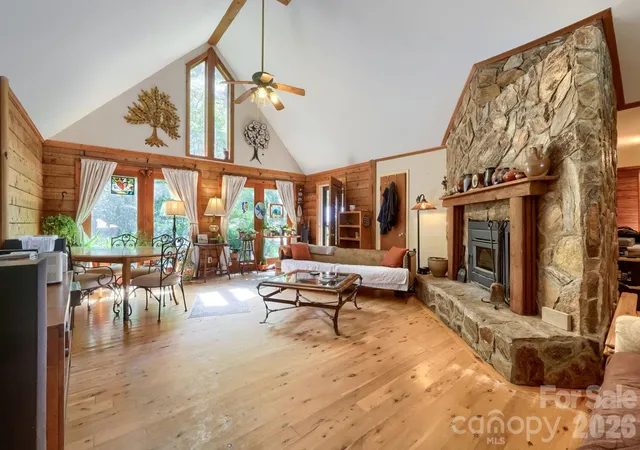 Photo 3 of Single family home for sale at 15531 Huntersville Concord Rd, Huntersville, NC 28078 | MLS# 4400314 | Listing updated on 2026-09-25