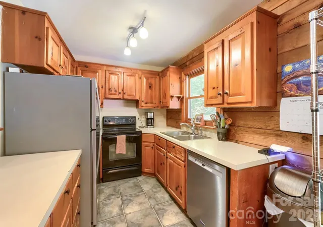 Photo 4 of Single family home for sale at 15531 Huntersville Concord Rd, Huntersville, NC 28078 | MLS# 4400314 | Listing updated on 2026-09-25