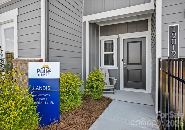 3rd image of 14036 Steller St, Charlotte, NC 28269 | MLS# 4400326