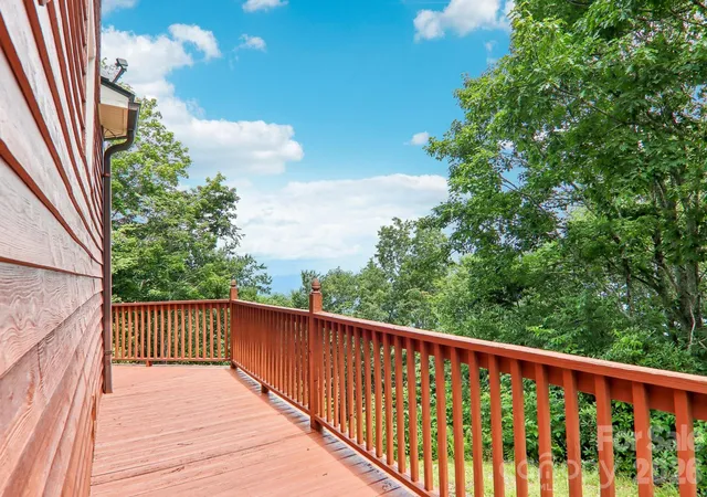 Photo 2 of Single family home for sale at 156 Simpson Ln, Maggie Valley, NC 28751 | MLS# 4400344 | Listing updated on 2026-07-23