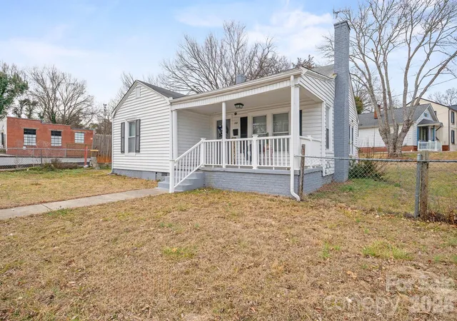 Photo 2 of Single family home for sale at 247 Cabarrus Ave E, Concord, NC 28025 | MLS# 4400350 | Listing updated on 2026-08-13