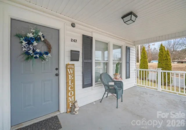 Photo 3 of Single family home for sale at 247 Cabarrus Ave E, Concord, NC 28025 | MLS# 4400350 | Listing updated on 2026-08-13
