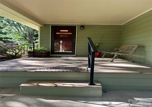 Homes for sale in Weaverville, NC | 28 S College St, Weaverville, NC 28787 | MLS# 4400351