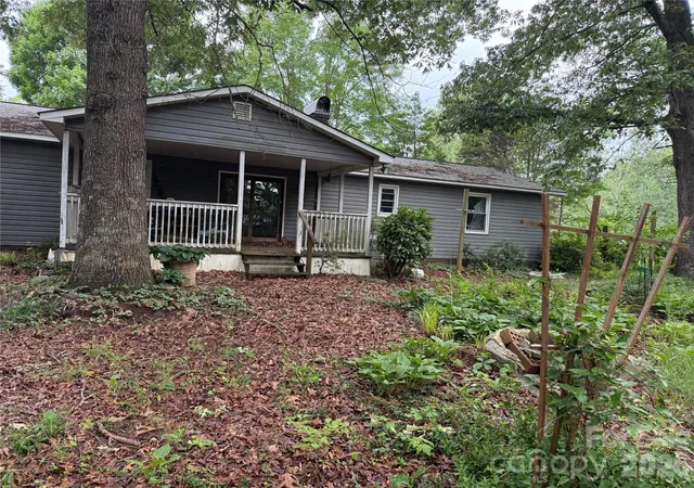 Homes for sale in Statesville, NC | 121 Brady Circle Rd, Statesville, NC 28625 | MLS# 4400356