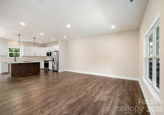5th image of 191 Cherry Springs Ln, Asheville, NC 28804 | MLS# 4400368