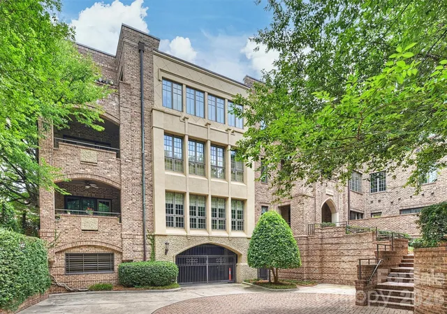 1st image of 241 Queens Rd, Charlotte, NC 28204 | MLS# 4400398
