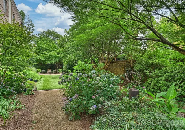 48th image of 241 Queens Rd, Charlotte, NC 28204 | MLS# 4400398