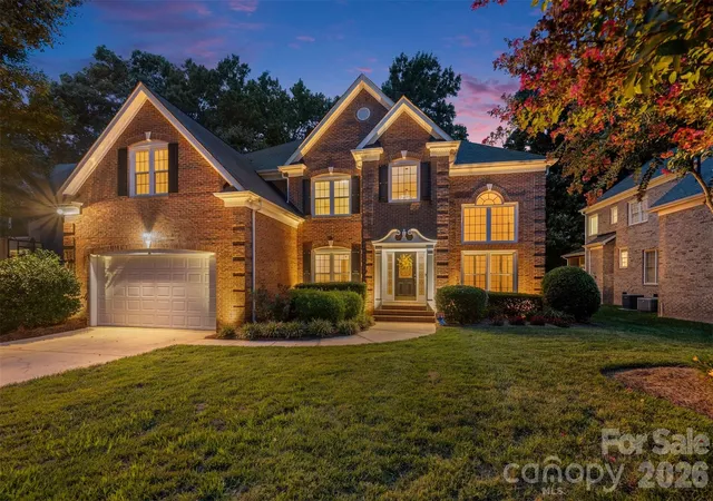 Photo 2 of Single family home for sale at 10110 Paradise Ridge Rd, Charlotte, NC 28277 | MLS# 4400401 | Listing updated on 2026-10-02