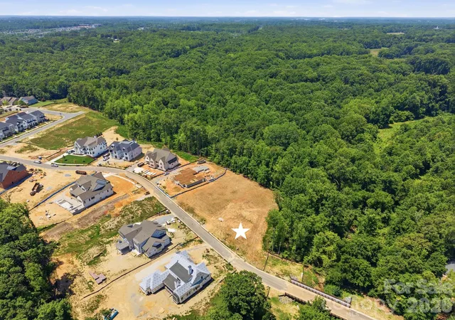Photo 3 of Mansion for sale at 1400 Samuel Spencer Pkwy, Davidson, NC 28036 | MLS# 4400407 | Listing updated on 2026-09-06