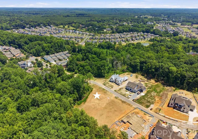 Photo 4 of Single family home for sale at 1400 Samuel Spencer Pkwy, Davidson, NC 28036 | MLS# 4400407 | Listing updated on 2026-09-06